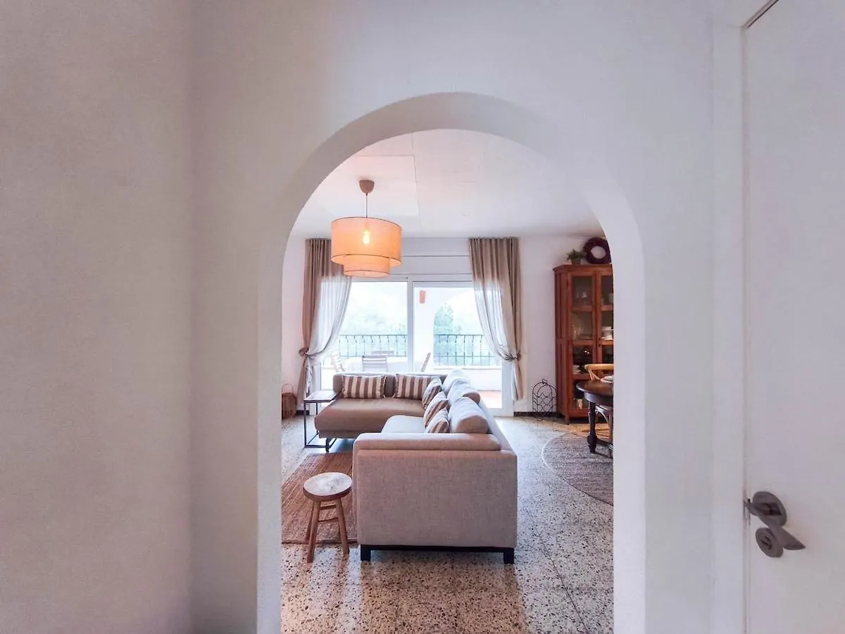 Villa Marie, 8 Pers, Green Zone, Private Vilobi D'onyar Holiday home