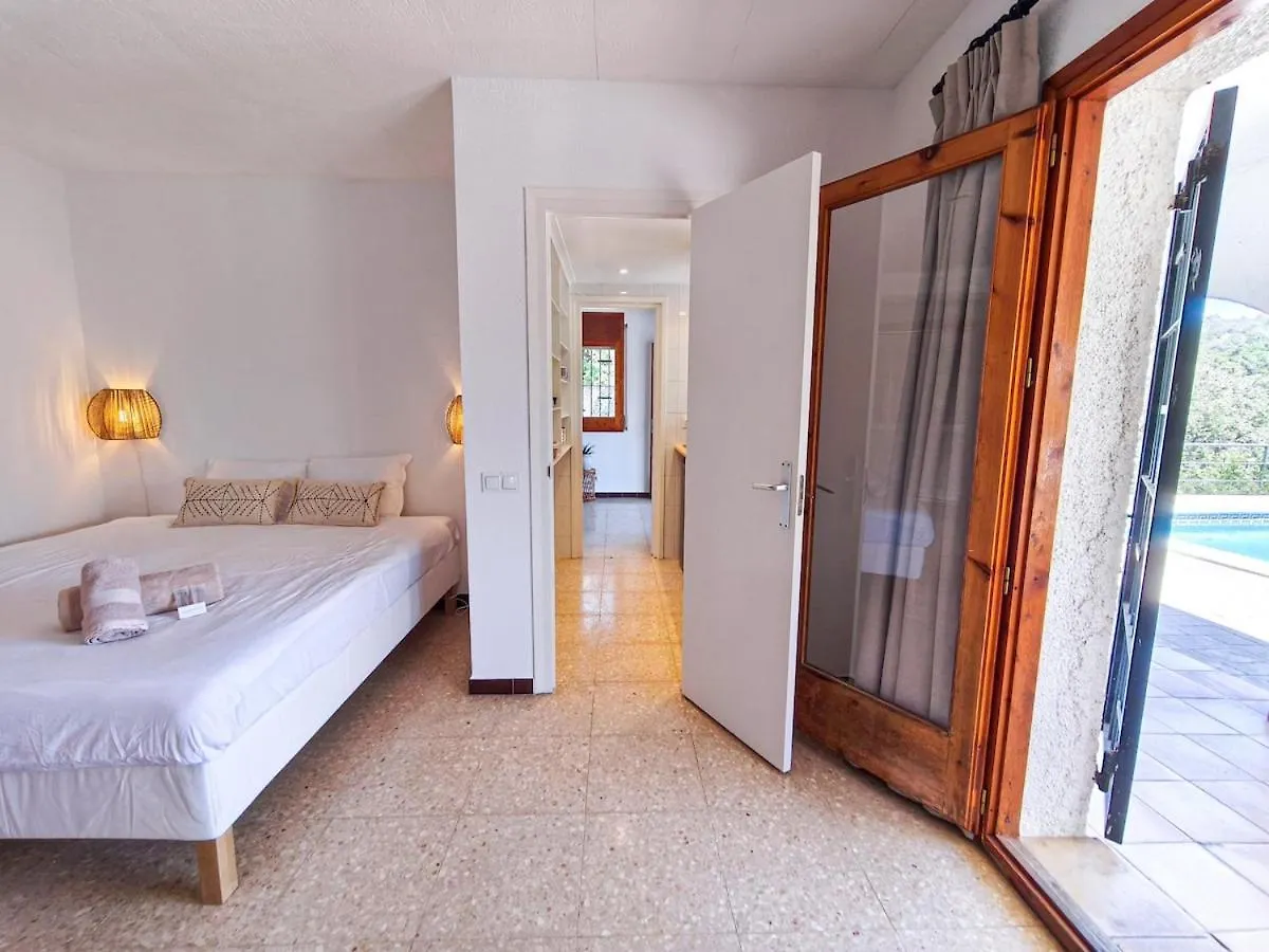 Holiday home Villa Marie, 8 Pers, Green Zone, Private Vilobi D'onyar