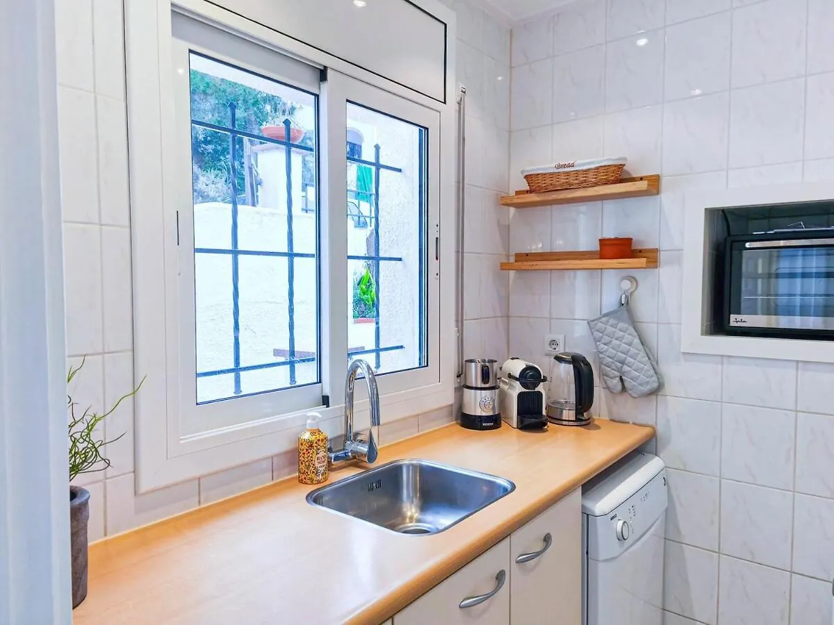 Holiday home Villa Marie, 8 Pers, Green Zone, Private Vilobi D'onyar