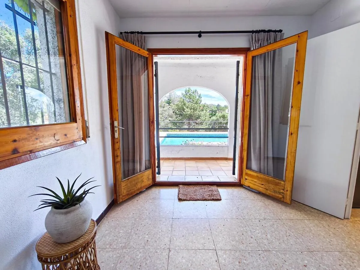 Villa Marie, 8 Pers, Green Zone, Private Vilobi D'onyar Holiday home