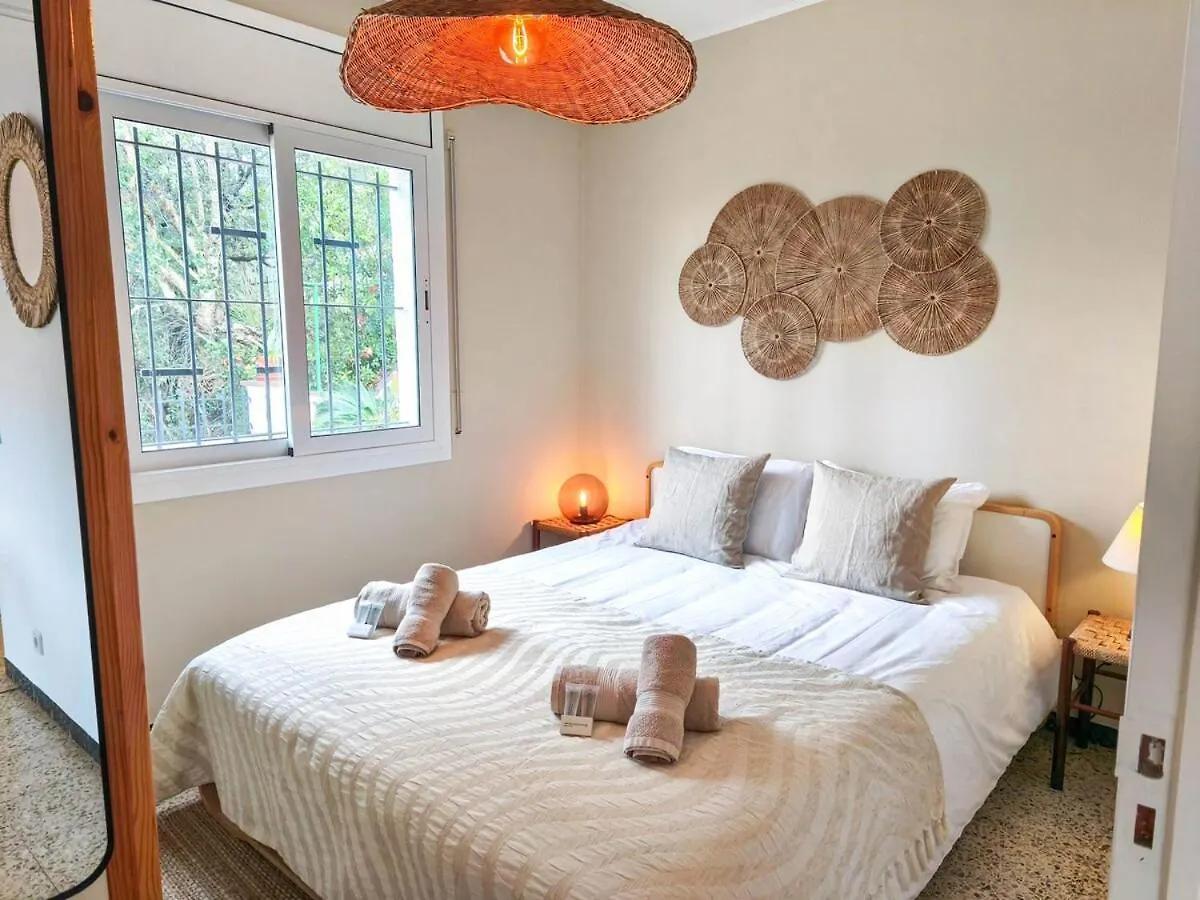 Villa Marie, 8 Pers, Green Zone, Private Vilobi D'onyar Holiday home