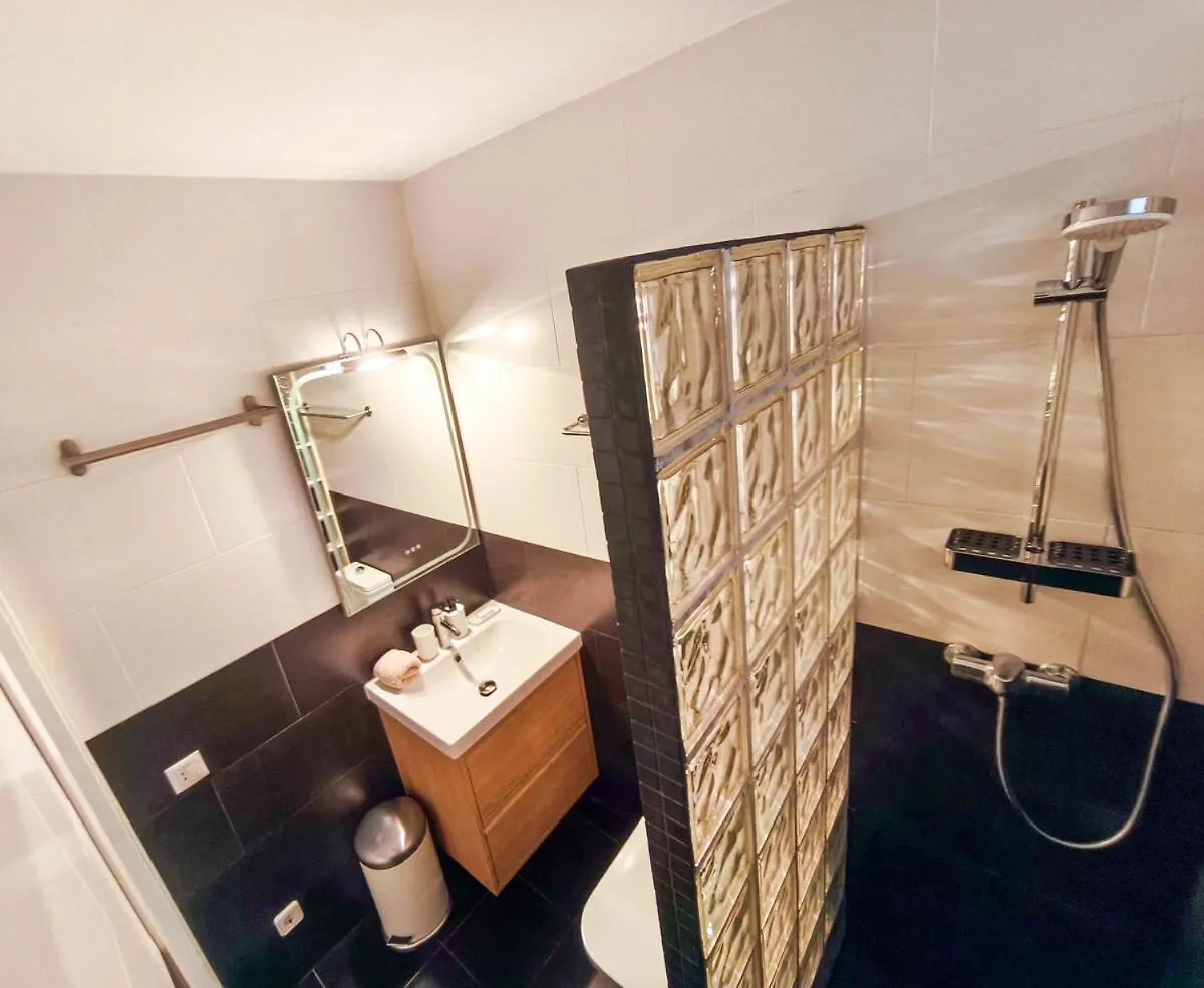 Villa Marie, 8 Pers, Green Zone, Private Vilobi D'onyar 0*,  Spain