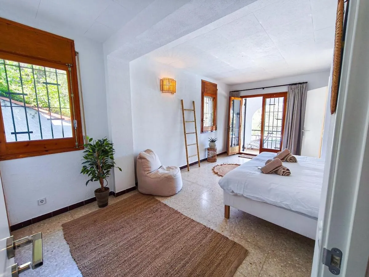 Holiday home Villa Marie, 8 Pers, Green Zone, Private Vilobi D'onyar